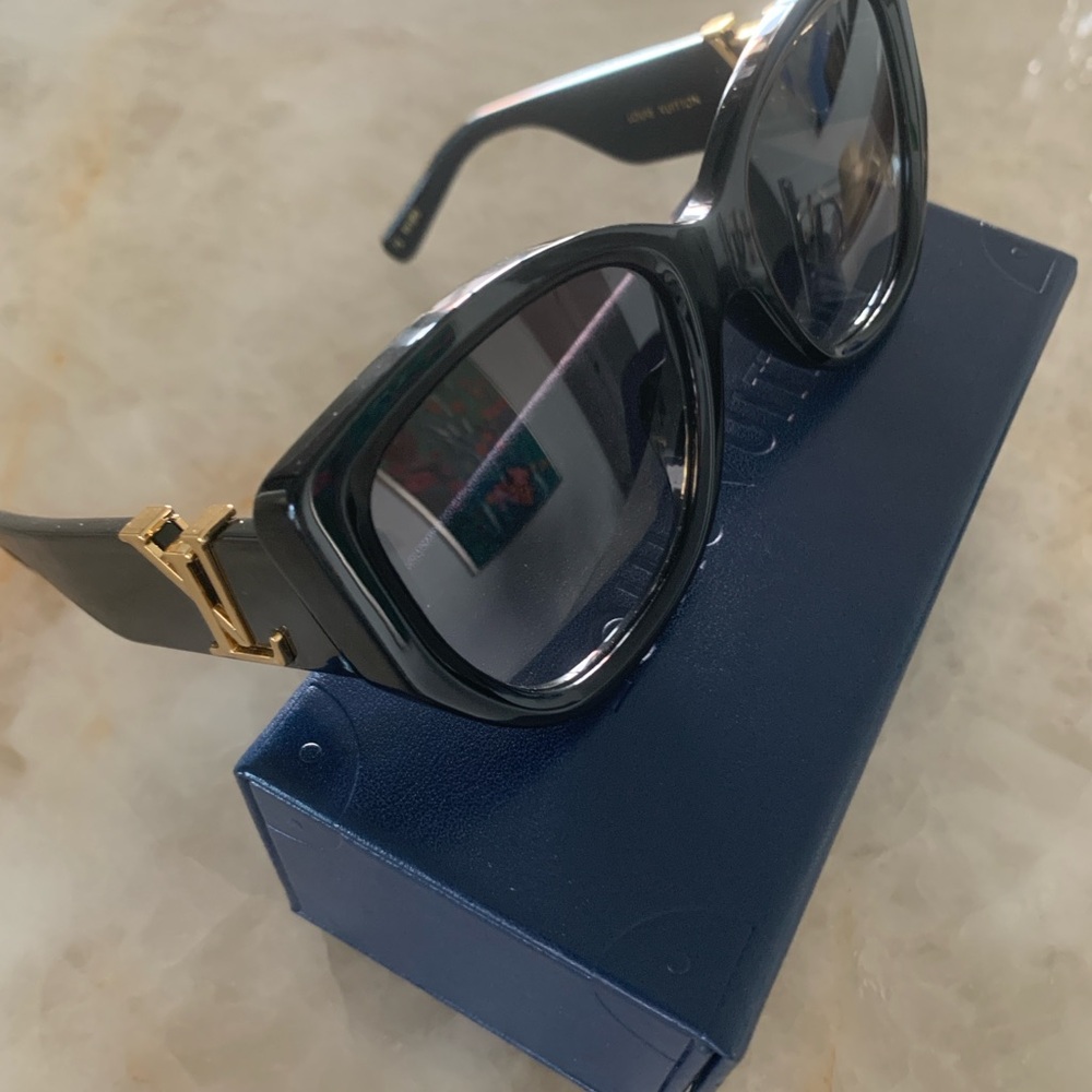 Louis Vuitton Black Oversized Sunglasses with Gold Accents